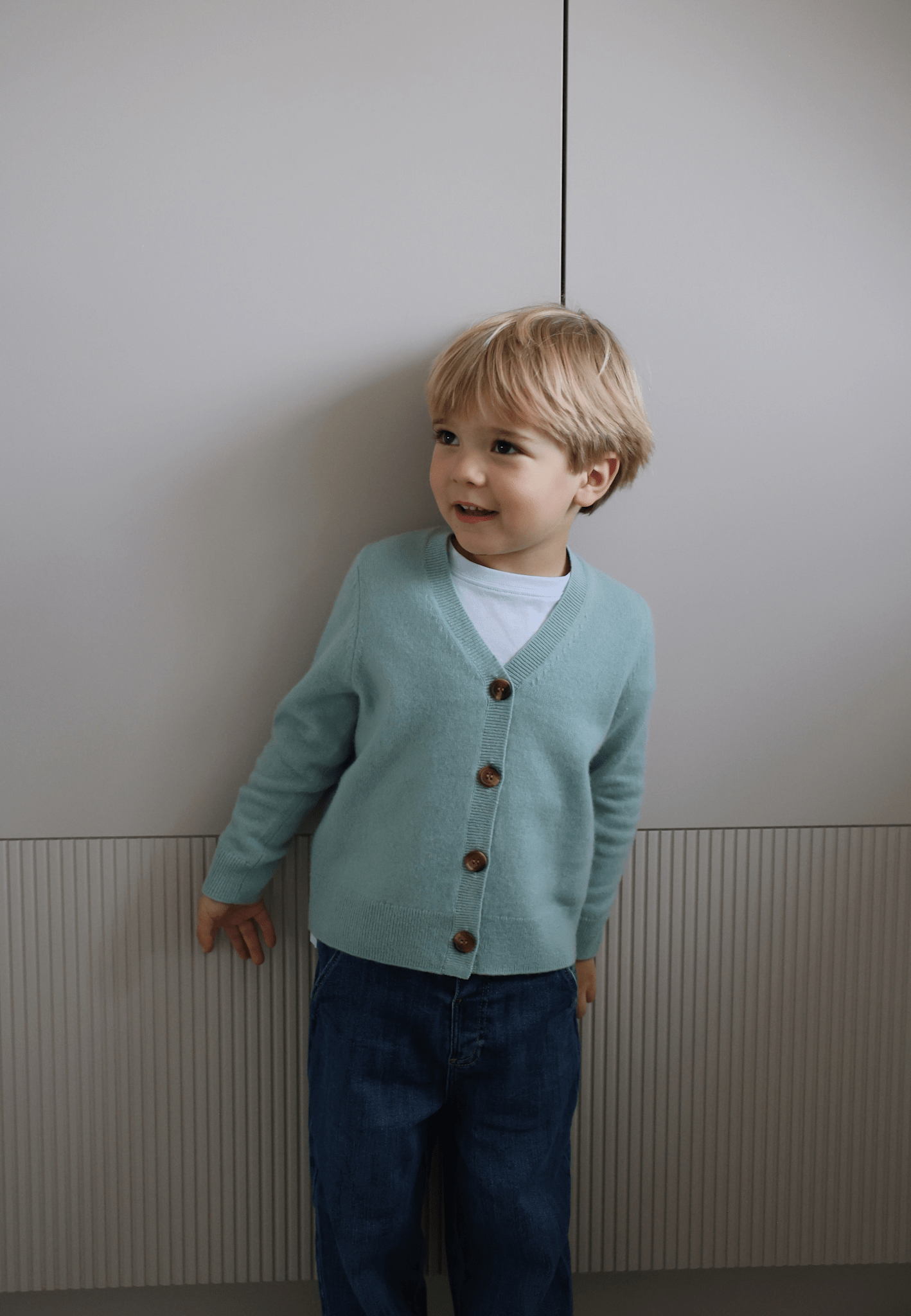 Luis - Light Soft Blue